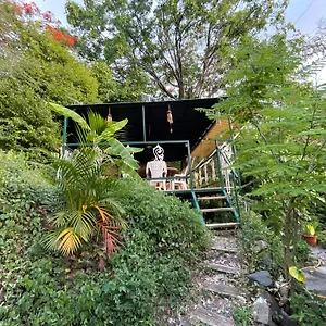 Location A 70m De La Bouillante